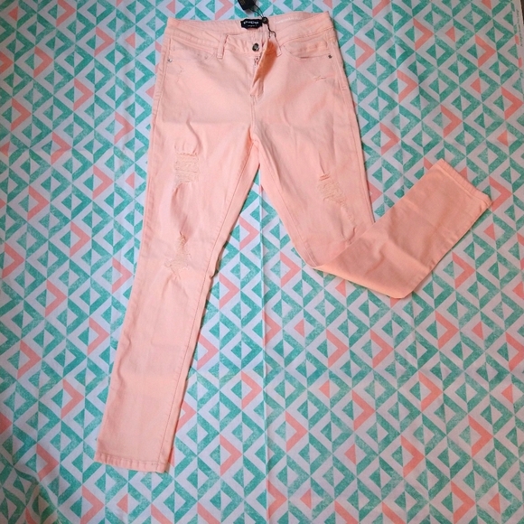 BeBe heartbreaker skinny jeans - Picture 1 of 4